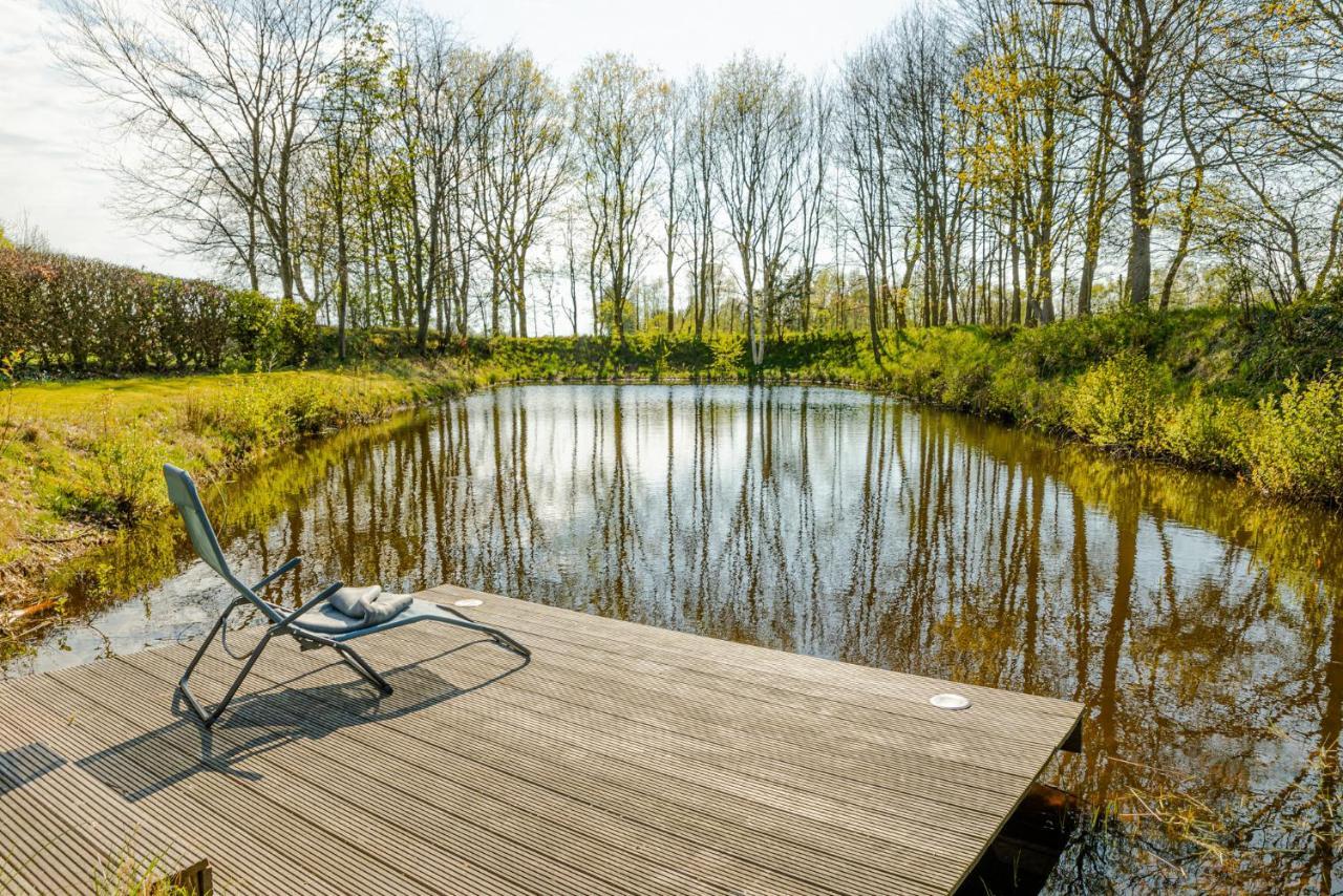 Вилла Reetdach Ostfriesenhaus Sudbrookmerland Экстерьер фото