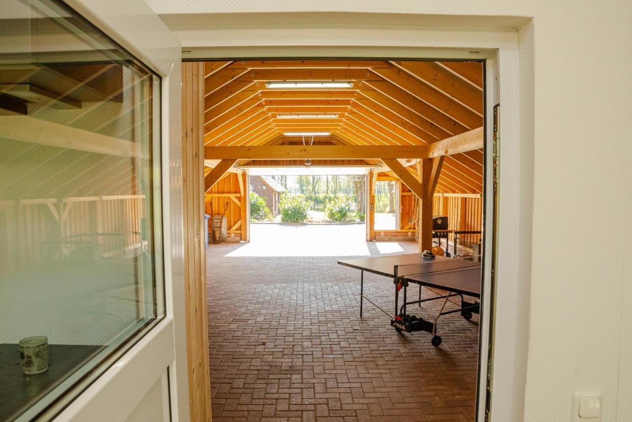 Вилла Reetdach Ostfriesenhaus Sudbrookmerland Экстерьер фото